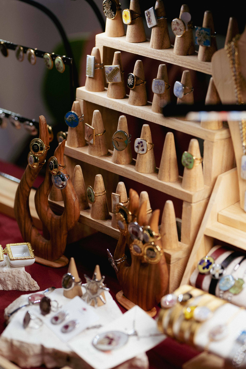 Workshop di Gioielli in Resina & Aperitivo